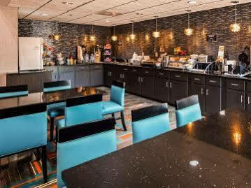 Western Bradbury & Hotel 3*
